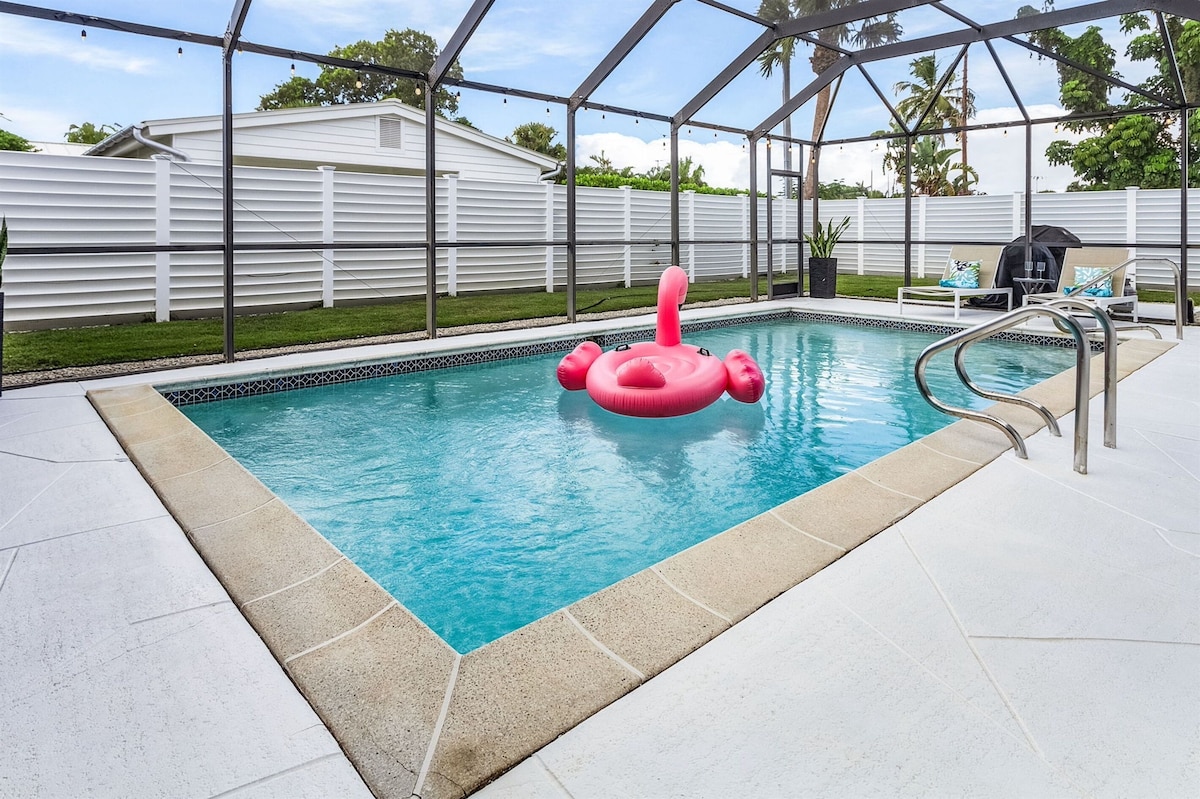 Photo 32 of Paradise Pool House for 6/Chefs Kitchen/BBQ/Nr Beach/5thAve