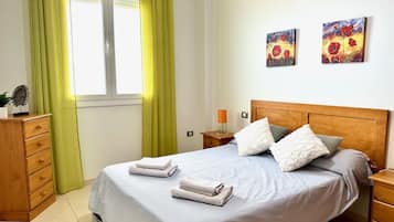 1 slaapkamer, reisbedje, internet, beddengoed