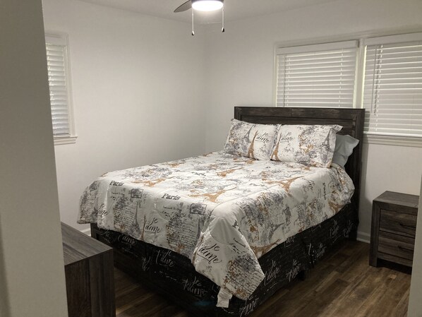 3 bedrooms, WiFi, bed sheets