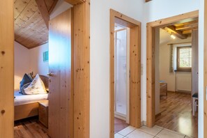 2 chambres, Wi-Fi gratuit, draps fournis