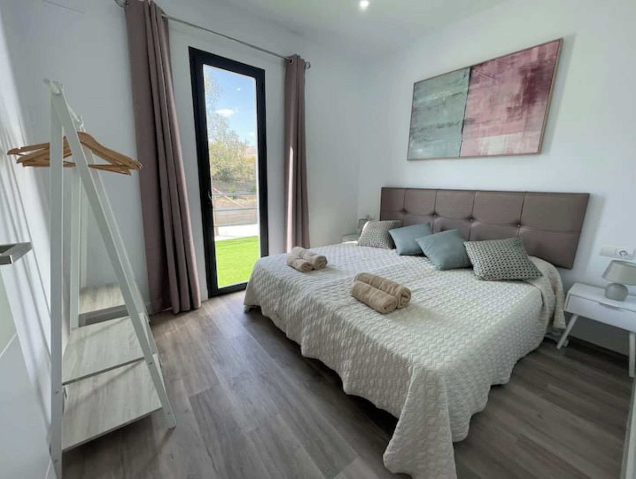 2 chambres, Wi-Fi gratuit, draps fournis