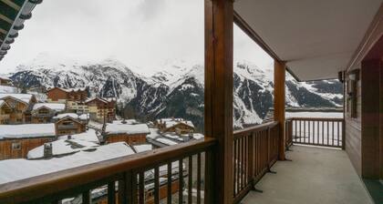 Appartement 'B56 - Eco Le Ruitor' avec vue sur la montagne et balcon