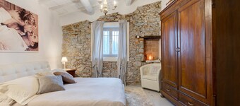 Holiday Home 'Casa Collicello Relax' with Mountain View, Private Pool & Wi-Fi