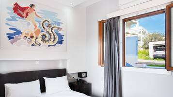 1 habitación, tabla de planchar con plancha, wifi gratis y ropa de cama