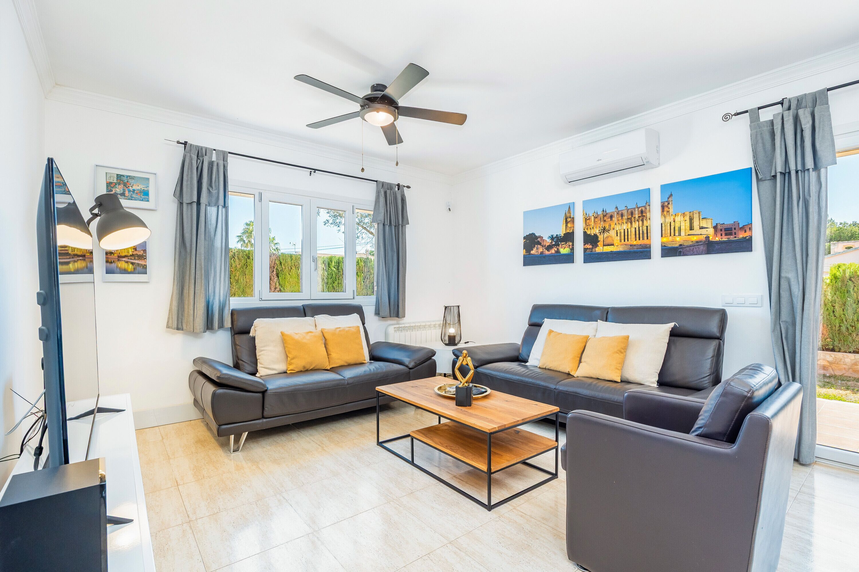 Televisie en een tafeltennistafel