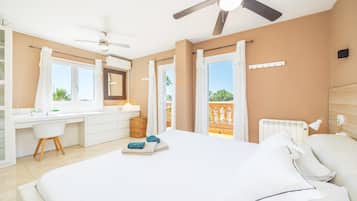 3 slaapkamers, een strijkplank/strijkijzer, gratis wifi, beddengoed