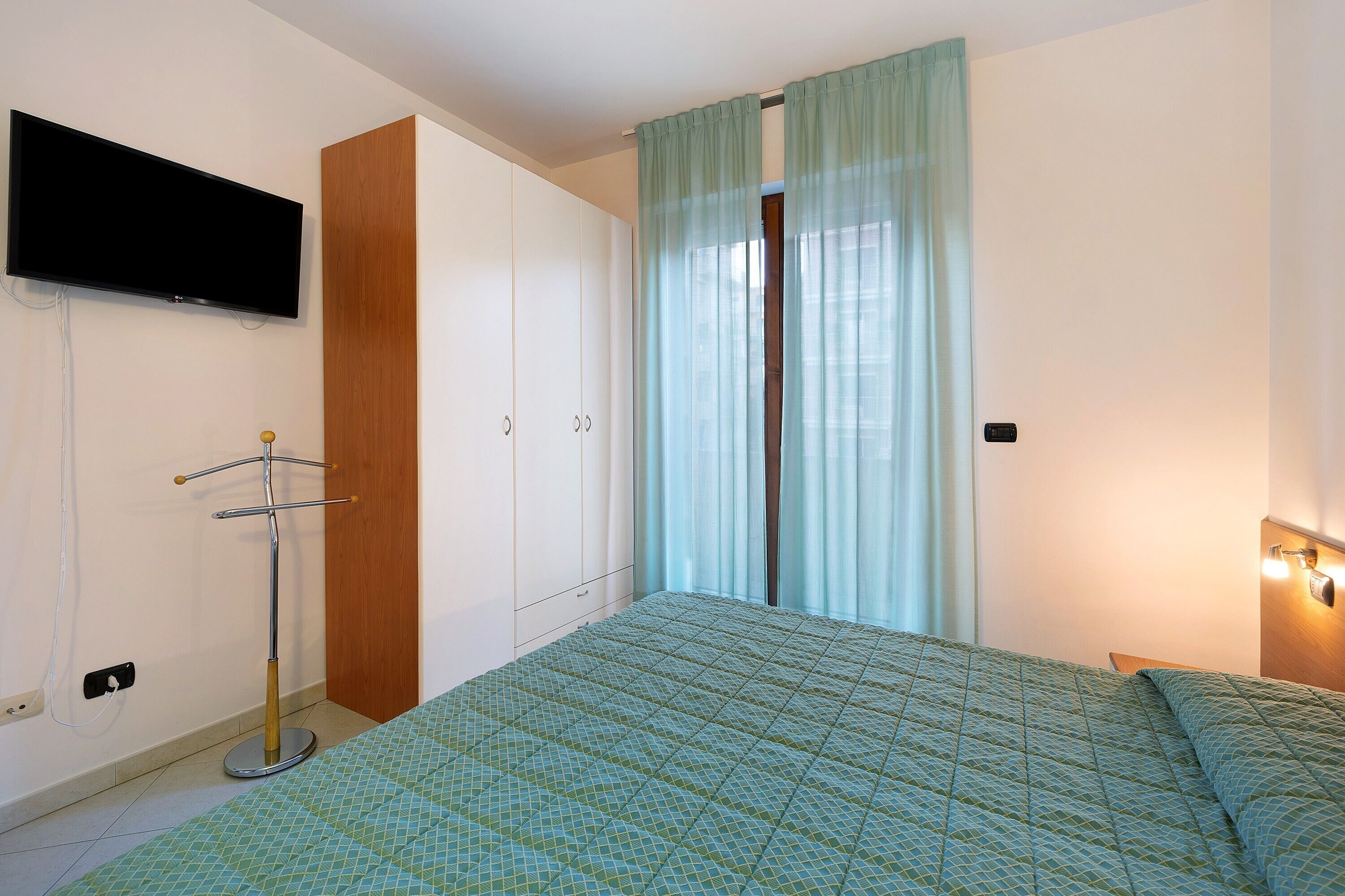 1 quarto, ferros/tábuas de passar roupa, Wi-Fi de cortesia