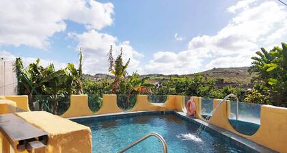 'Talu' Holidays with Sea Views, Private Pool and Wi-Fi