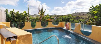 Vacaciones 'Talu' con vistas al mar, piscina privada y Wi-Fi