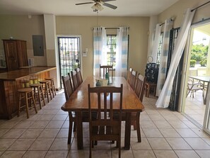 Dining - Cypress Villa 193 (Bon Accord)