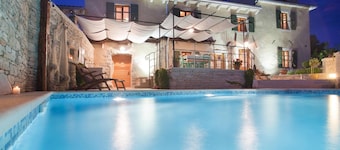 Beach front home in Labin - Rabac