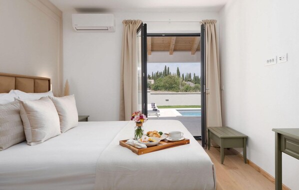 3 habitaciones, tabla de planchar con plancha y wifi gratis