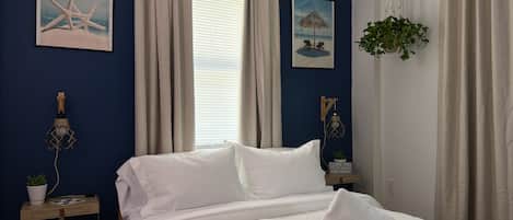 1 habitación, tabla de planchar con plancha, wifi y ropa de cama