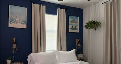 Private, cozy, beach guest-suite B