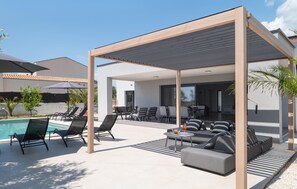 Terrace/patio - Amazing home in Marcana (Marcana)