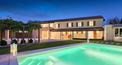 Gorgeous home in Pazin