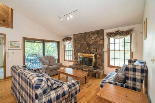 NATURE RETREAT `100 Acres Private Property`