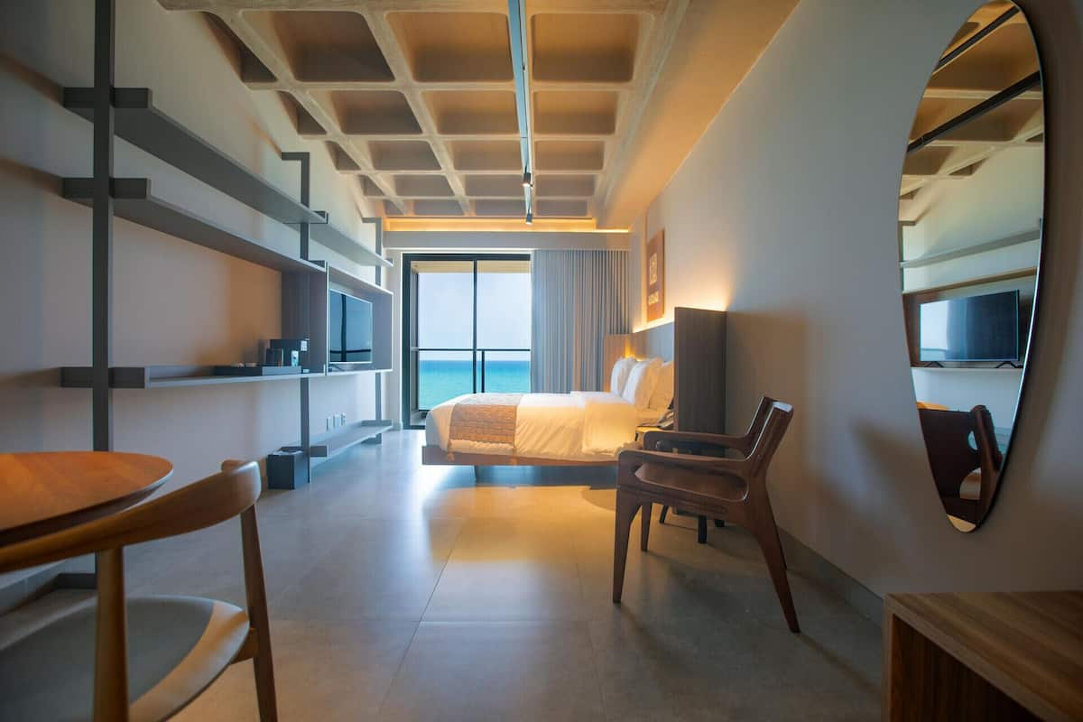 1 slaapkamer, luxe beddengoed, een minibar, een kluis op de kamer