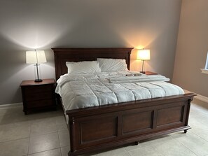 Room - Stunning home in a quiet gated community in North Fort Myers. (North Fort Myers)