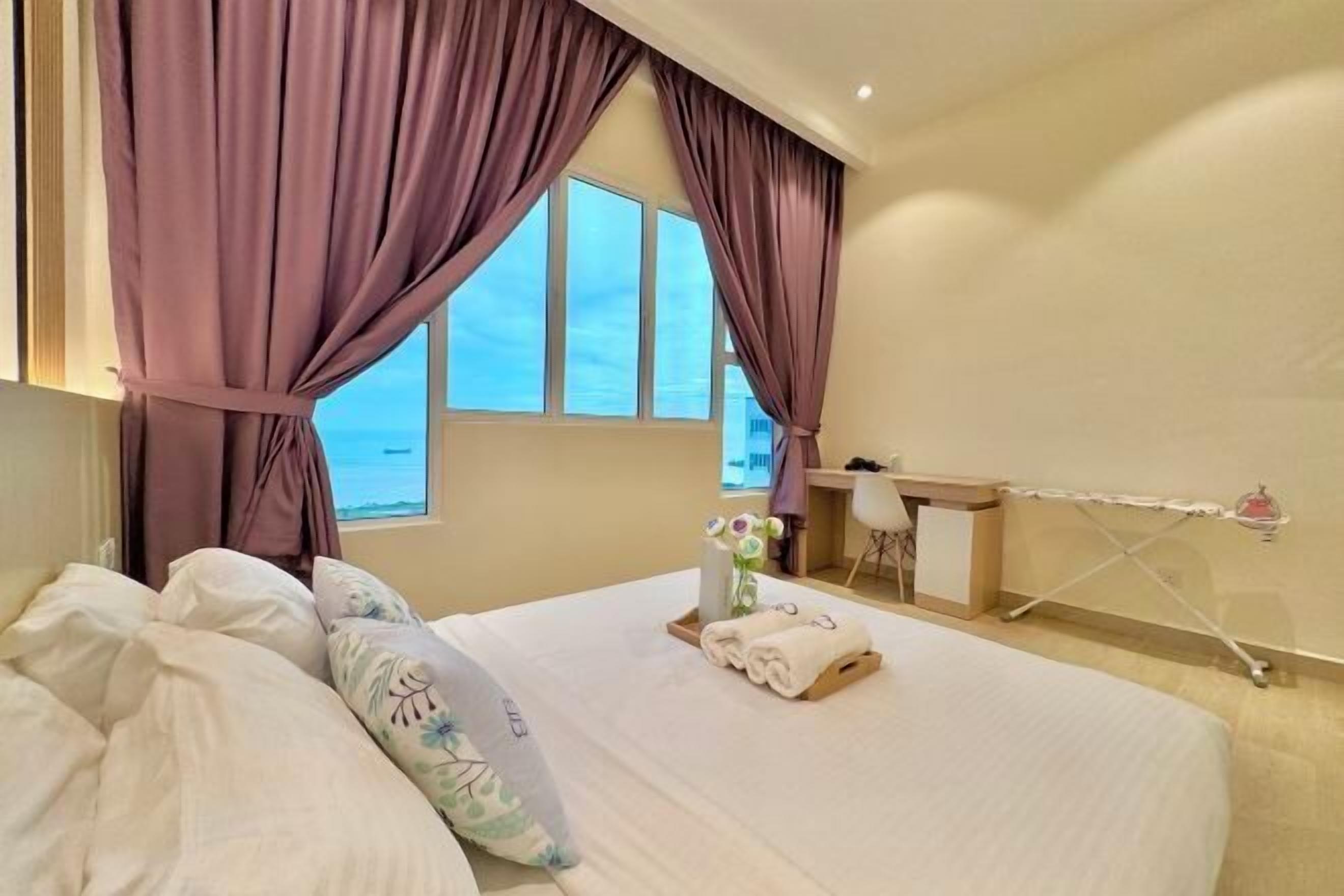 Fer et planche à repasser, Wi-Fi gratuit, draps fournis