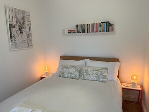 3 bedrooms, desk, iron/ironing board, travel cot