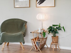 Interior - "Luchia" - 200m to the fjord by Interhome (Fur)