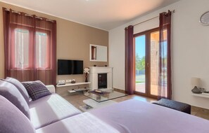 TV, fireplace, ping pong - Awesome home in Barban (Barban)