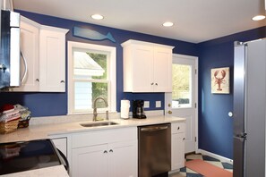 Fridge, microwave, oven, stovetop - Ocean Block North Rehoboth Beach House Parking Porch with Views (Rehoboth Beach)