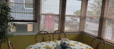 用餐