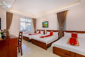Family Room | Premium bedding, individually furnished, desk, laptop workspace - Anh Tuan Hotel (Ho Chi Minh City)