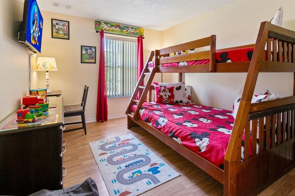 3 chambres, fer et planche Ă repasser, Wi-Fi gratuit, draps fournis