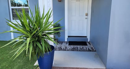 Hard Rock Casino Mimi's Ste K1