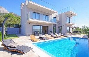 Opvarmet pool