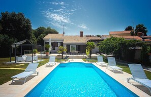 Pool - Stunning home in Pula (Pula)