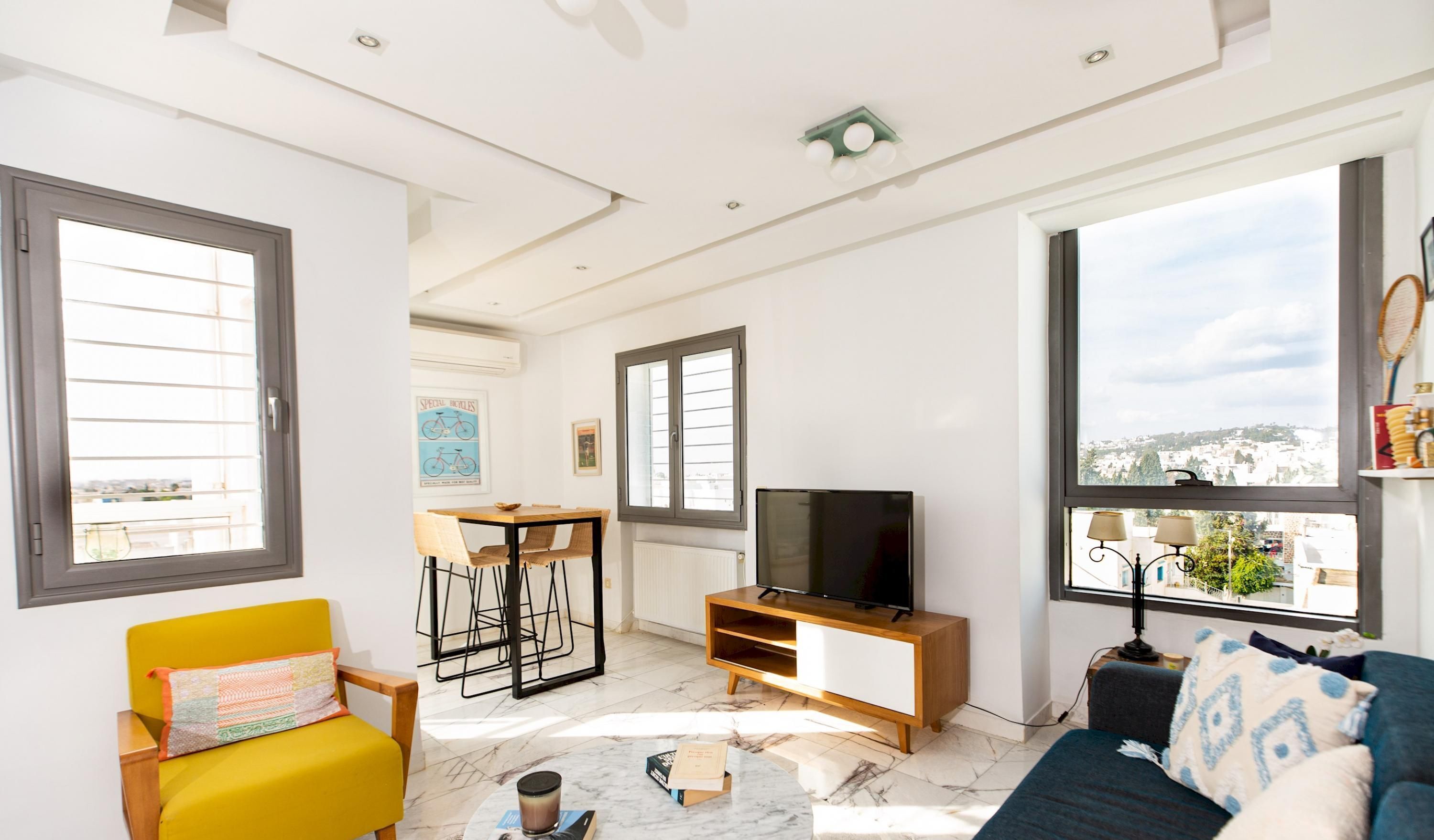 2 bedrooms