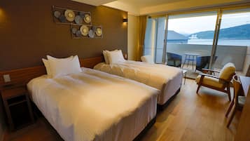 tsuki, Non Smoking | 3 bedrooms, premium bedding, down duvets, desk