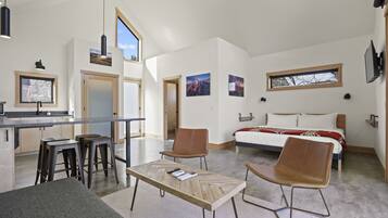 1 habitación, wifi y ropa de cama