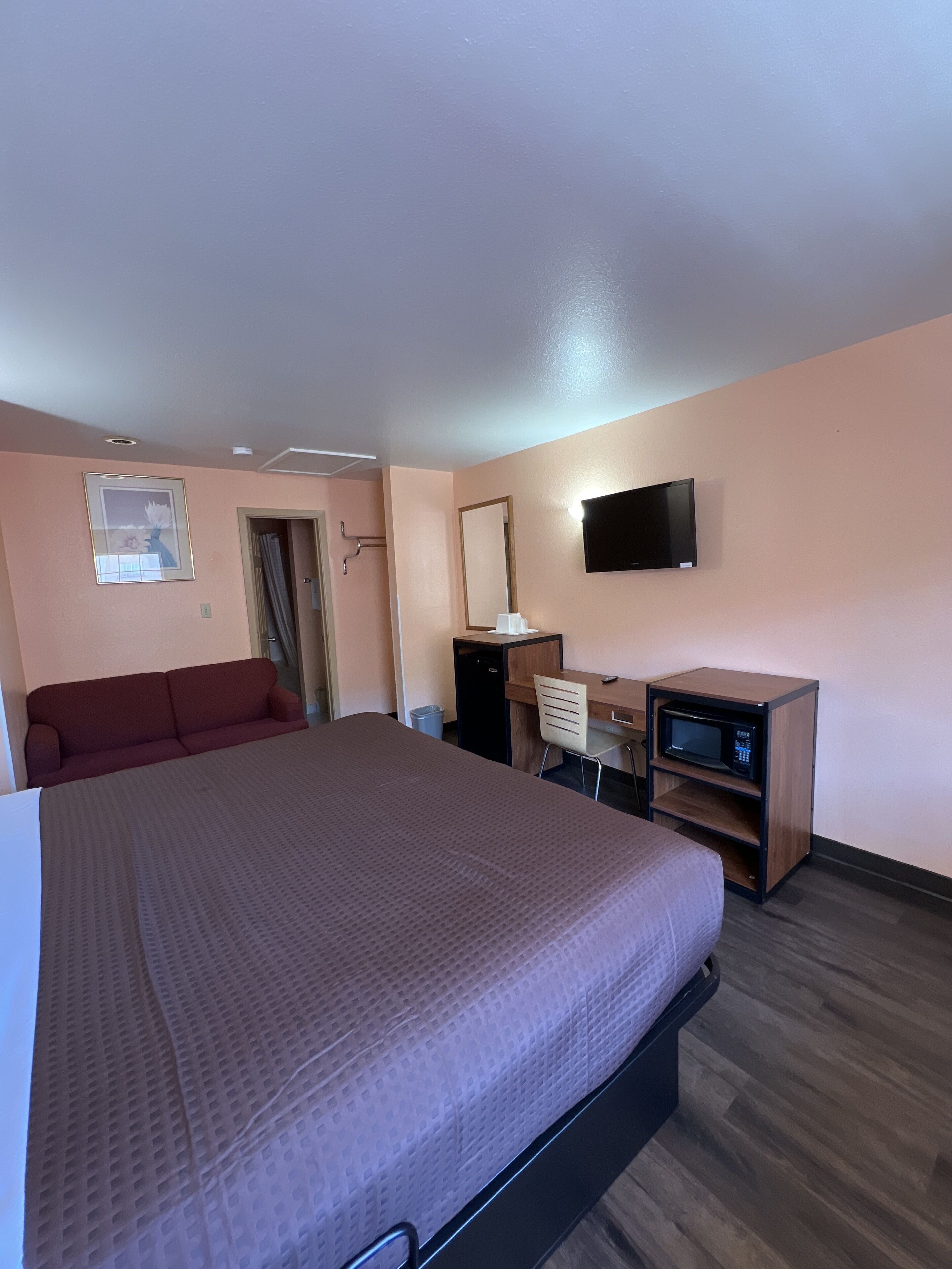 Photo - Executive Inn & Suites Near Lackland AFB