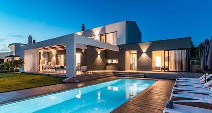 Stunning home in Porec