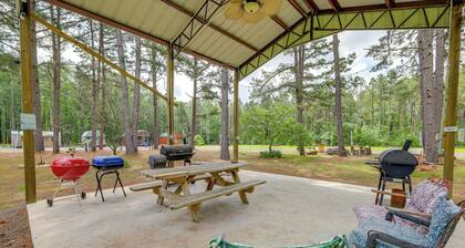 Cozy Higden Studio: Close to Greers Ferry Lake!