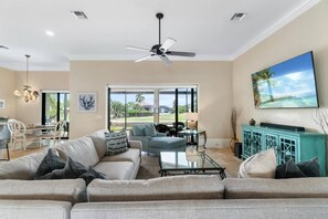 Smart TV - Spacious Waterfront Home - Great Location & Perfect for Families ~Pool, Wi-Fi, Beach Gear & More! (Marco Island)