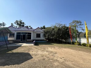 Exterior - Green Reed Homestay (Bokakhat)