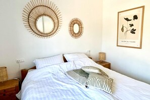 3 bedrooms, iron/ironing board, WiFi, bed sheets - Casa Ardilla - Altea, Costa Blanca (Altea)