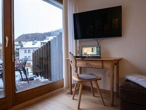 Interior - Chesa Narcissa F4 by Interhome (Celerina)