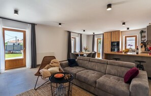 Fireplace - Stunning home in Pazin (Pazin)