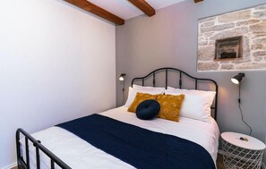 4 Schlafzimmer, Bügeleisen/Bügelbrett, Reisekinderbett, kostenloses WLAN