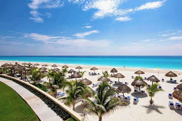 On the beach - 2-Bedroom at Royal Sands Resort - Family Friendly Resort in Cancun! (Cancun)