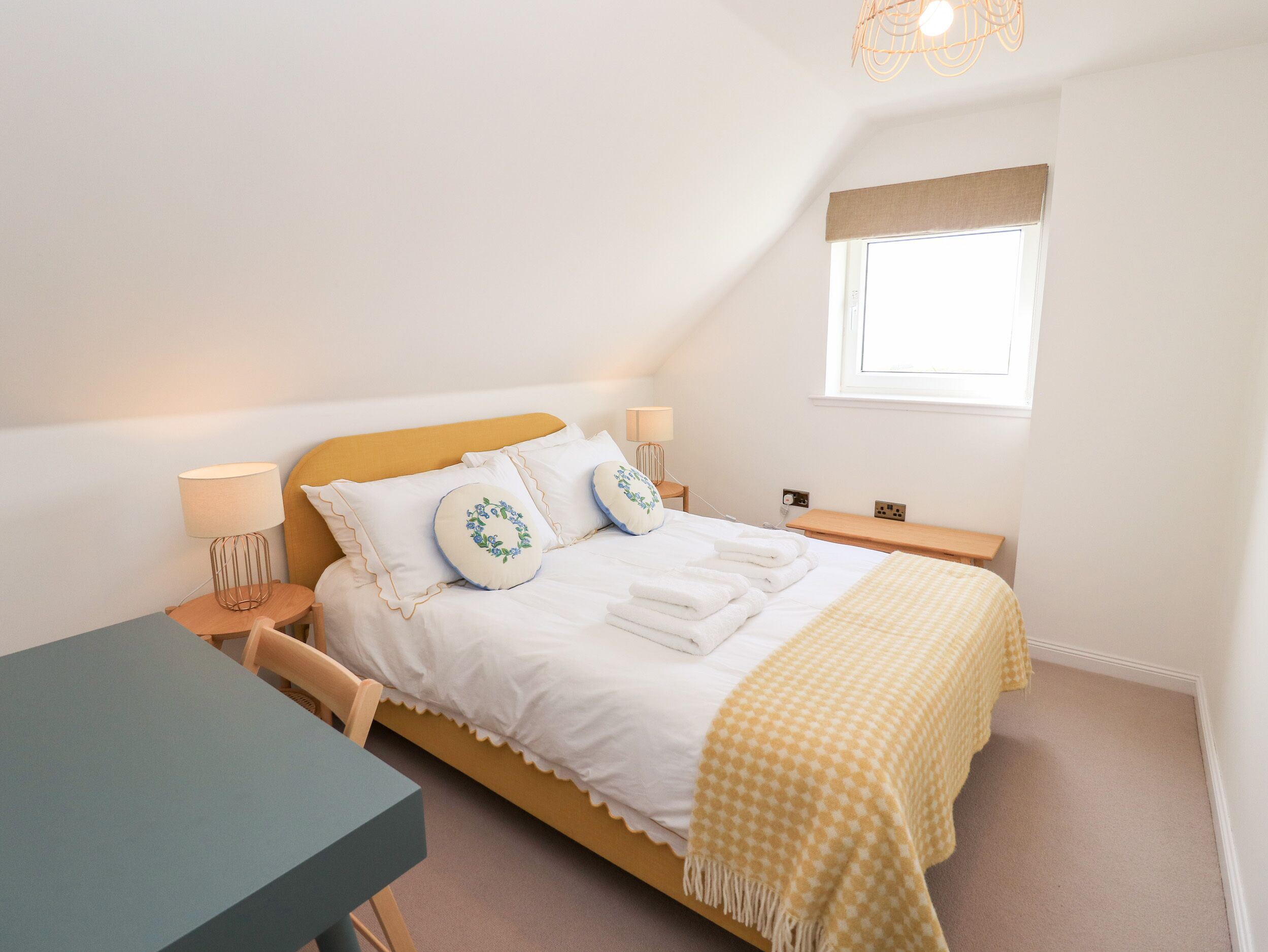 3 bedrooms, individually decorated, individually furnished, free WiFi