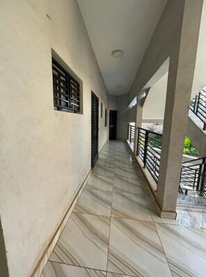 Apartment, 1 Bedroom, Smoking, Balcony | Property grounds