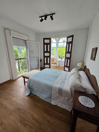  Corias Apartamentos Rurales junto al Bosque encantado y Rio Narcea